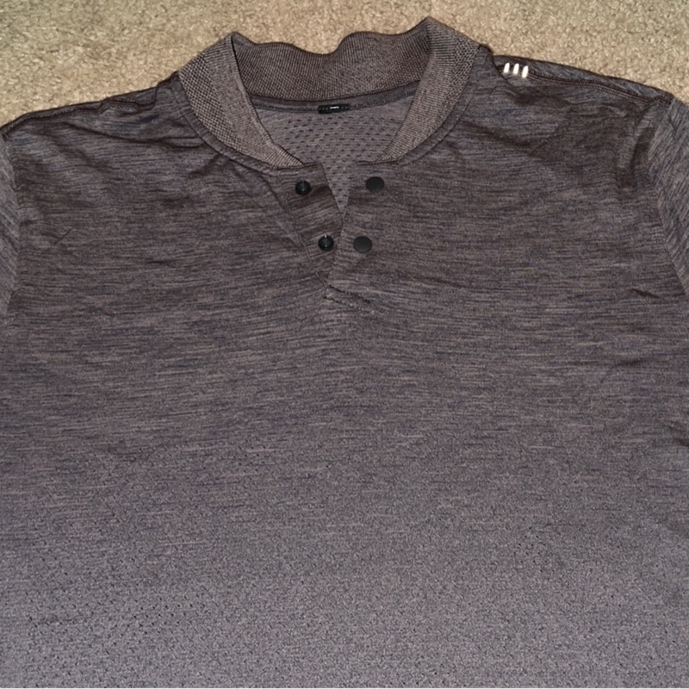 Mens lululemon metal vent polo medium